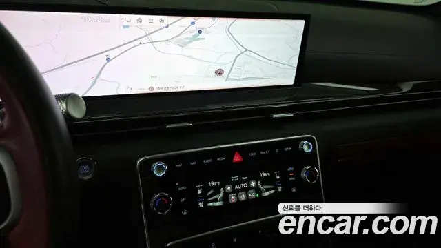 Genesis GV80 Coupe 2024 — Фото 14/20