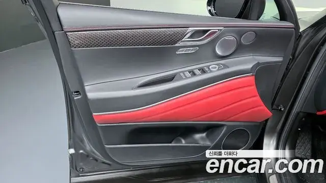 Genesis GV80 Coupe 2024 — Photo 16/37
