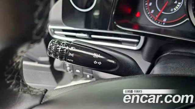 Hyundai Avante 2020 — Фото 18/20