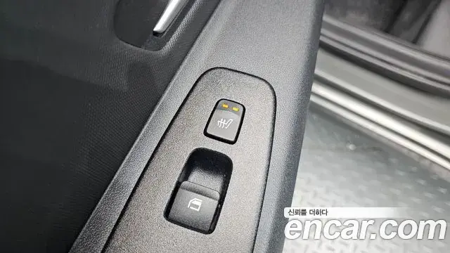 Hyundai The New Avante Hybrid 2020 — Photo 28/31