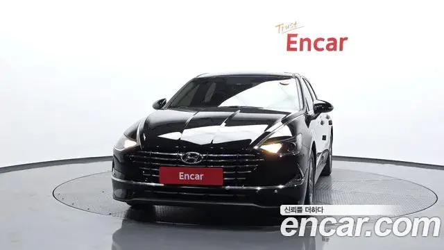 Hyundai Sonata 2022 — Фото 2/20