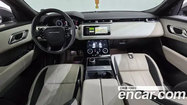 Land Rover Range Rover Velar 2018 — Şəkil 19/31