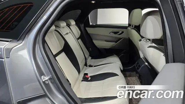 Land Rover Range Rover Velar 2018 — Şəkil 5/31