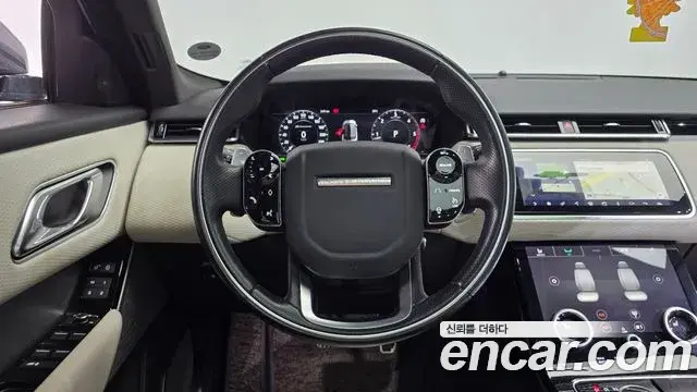 Land Rover Range Rover Velar 2018 — Şəkil 6/31