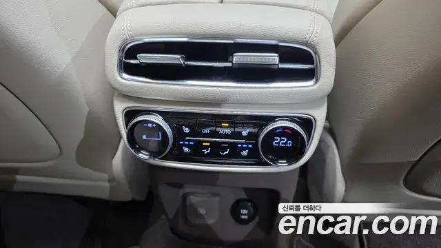 Genesis GV80 2023 — ფოტო 6/20