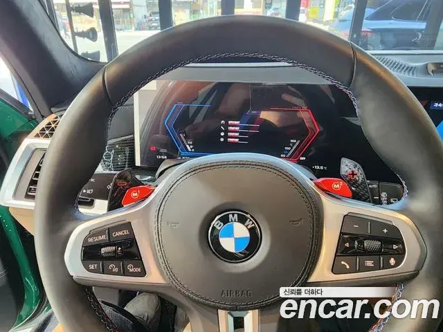 BMW X5M 2025 — Photo 5/14