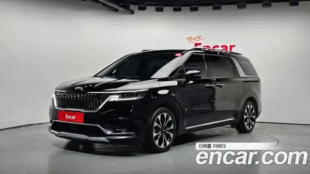 Kia Carnival 2021 — Photo 28/30