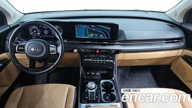 Kia Carnival 2021 — Photo 22/30