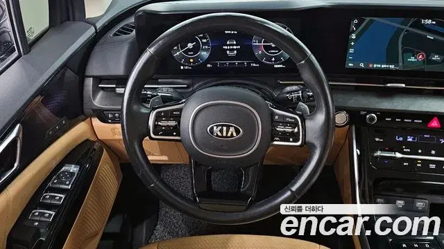 Kia Carnival 2021 — Photo 25/30