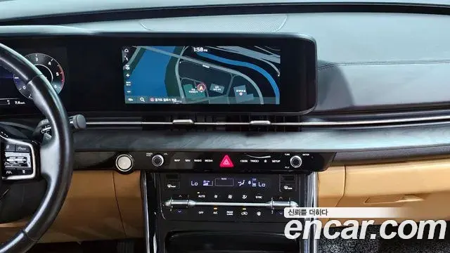 Kia Carnival 2021 — Photo 27/30