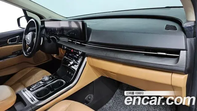 Kia Carnival 2021 — Photo 7/30