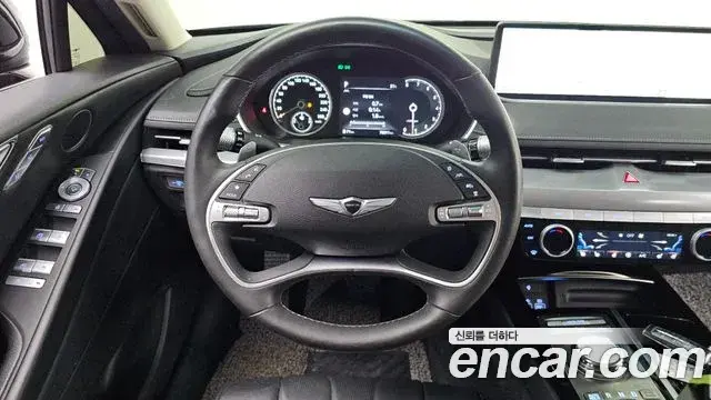 Genesis G80 2023 — ფოტო 30/34