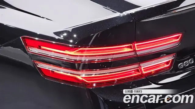 Genesis G80 2023 — ფოტო 2/34