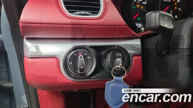 Porsche 718 Cayman 2018 — ფოტო 14/20