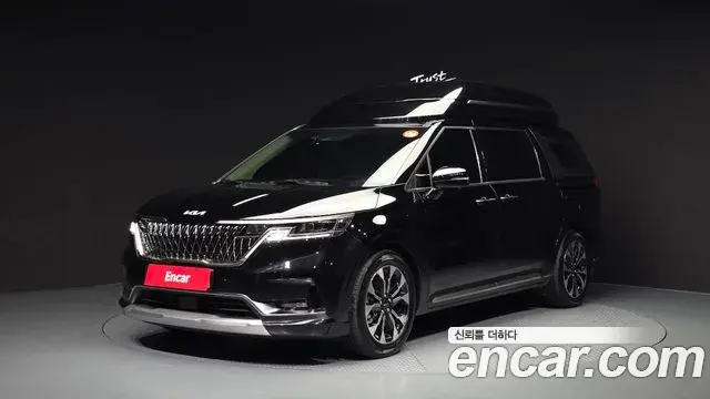 Kia Carnival 2022 — Фото 1/20