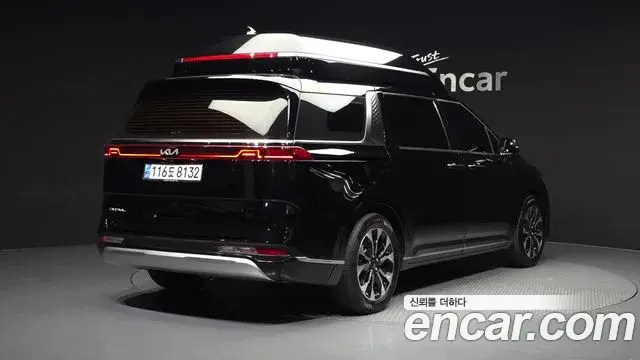 Kia Carnival 2022 — Фото 2/20