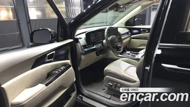 Kia Carnival 2022 — Фото 10/20