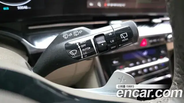 Kia Carnival 2022 — ფოტო 10/34