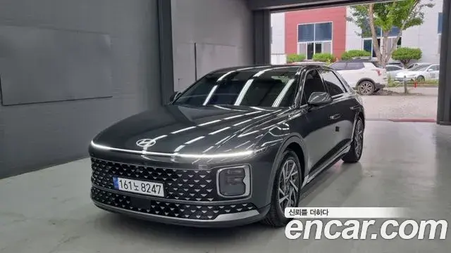 Hyundai Grandeur 2023 — Фото 10/18