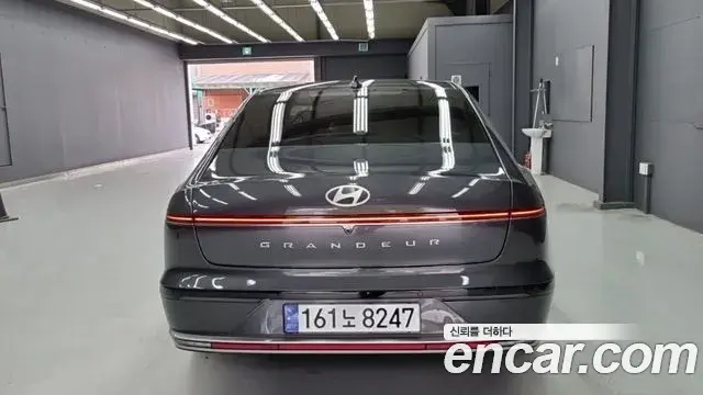 Hyundai Grandeur 2023 — Фото 3/18