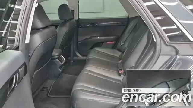 Hyundai Grandeur 2023 — Фото 12/18