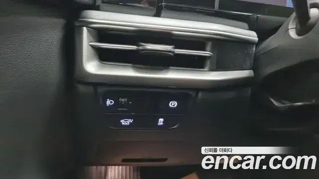 Hyundai Grandeur 2023 — Фото 14/18