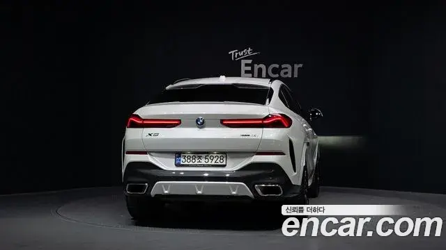 BMW X6 2024 — Photo 26/34
