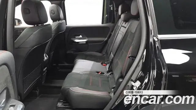Mercedes-Benz GLB-Class 2023 — Şəkil 24/30