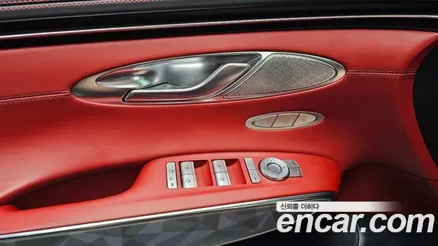 Genesis GV70 2021 — ფოტო 9/30