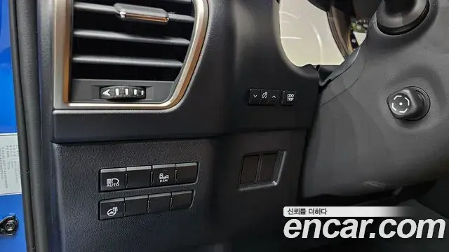 Lexus NX300h 2019 — Şəkil 15/33
