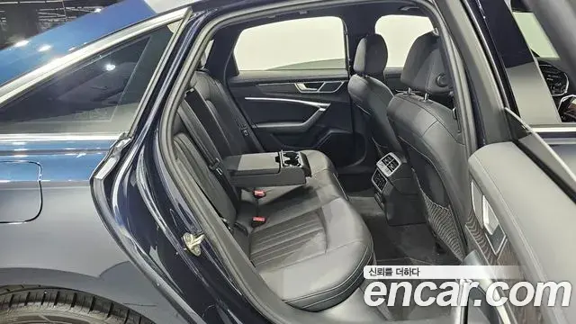 Audi A6 2022 — Şəkil 12/30