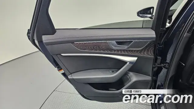Audi A6 2022 — Şəkil 20/30
