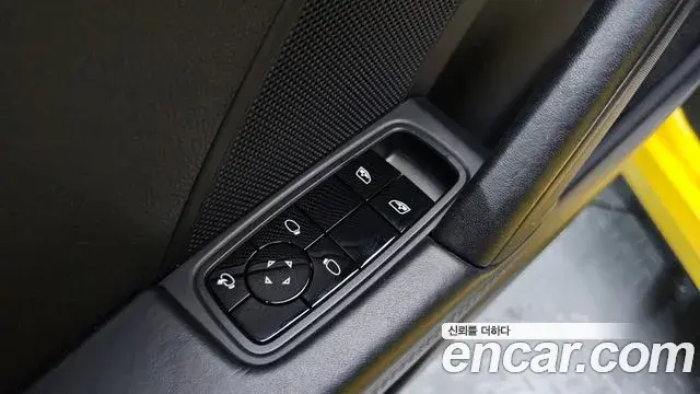 Porsche 911 2020 — Photo 17/34