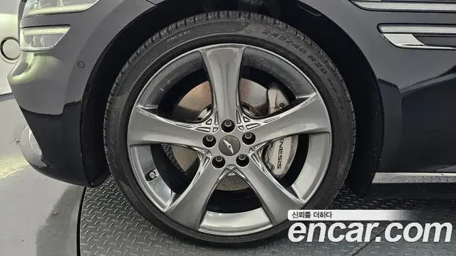 Genesis G80 2020 — Şəkil 46/47