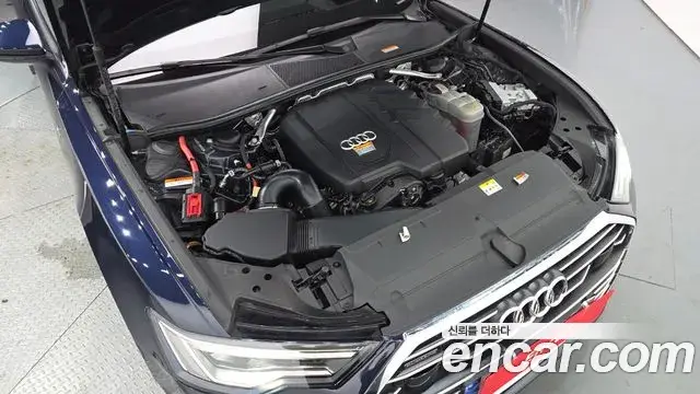 Audi A6 2021 — Şəkil 1/34
