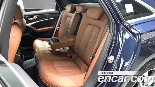 Audi A6 2021 — Şəkil 9/34