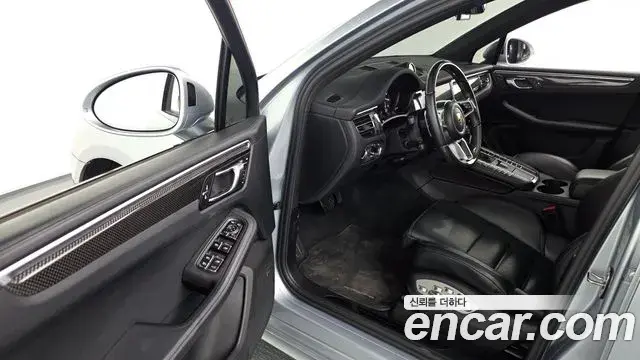 Porsche Macan 2021 — Şəkil 5/20