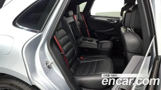 Porsche Macan 2021 — Şəkil 2/20
