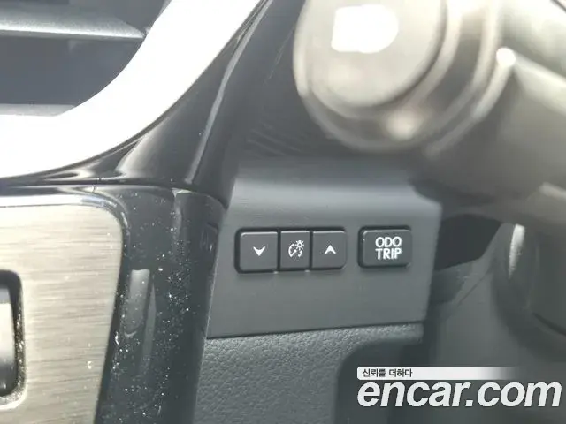 Lexus ES300h 2026 — ფოტო 14/20