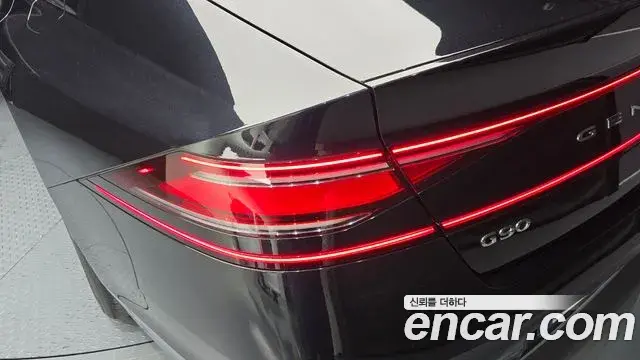 Genesis G90 2022 — ფოტო 26/33
