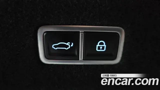 Genesis G90 2022 — ფოტო 33/33