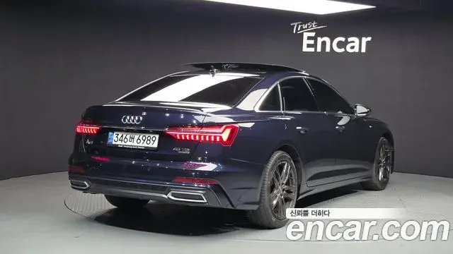 Audi A6 2020 — ფოტო 19/31