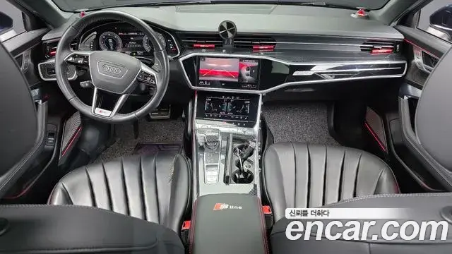 Audi A6 2020 — ფოტო 13/31