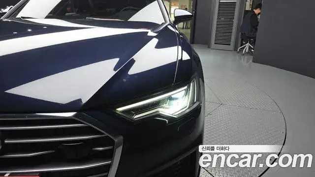 Audi A6 2020 — ფოტო 3/31