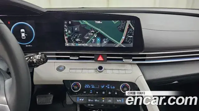 Hyundai The New Avante Hybrid 2022 — ფოტო 8/20