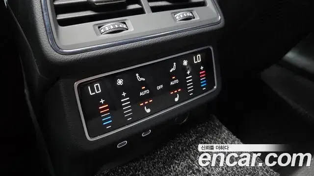 Audi A6 2021 — Фото 20/20