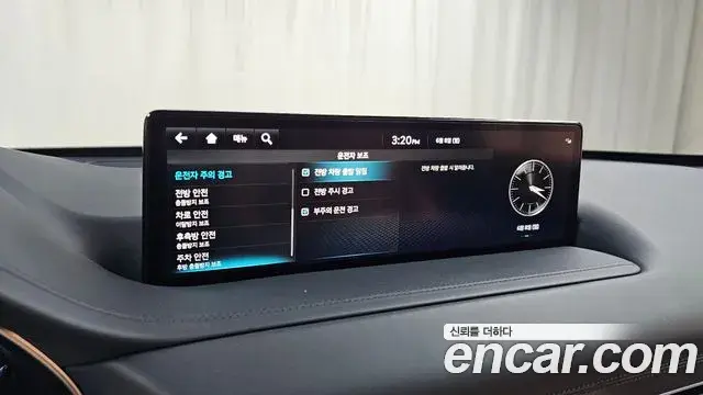 Genesis GV80 2023 — Photo 15/34
