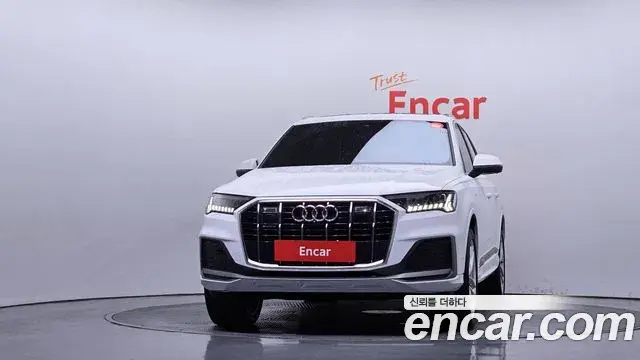 Audi Q7 2023 — ფოტო 12/33
