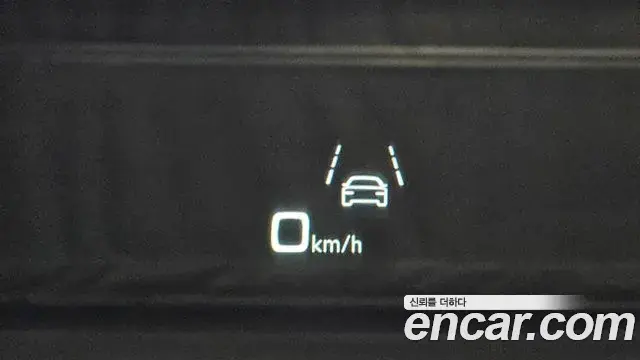 Audi Q7 2023 — ფოტო 24/33