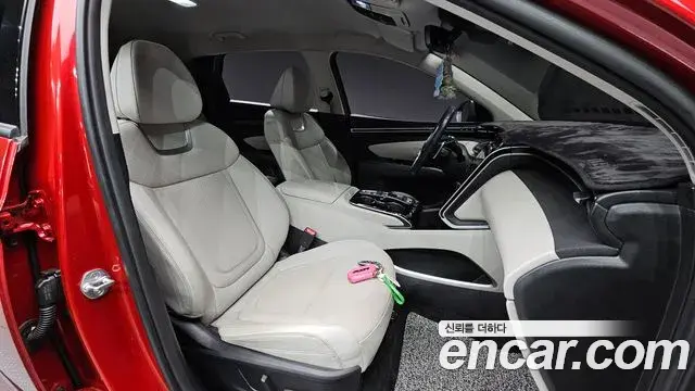 Hyundai Tucson Hybrid 2022 — ფოტო 2/20